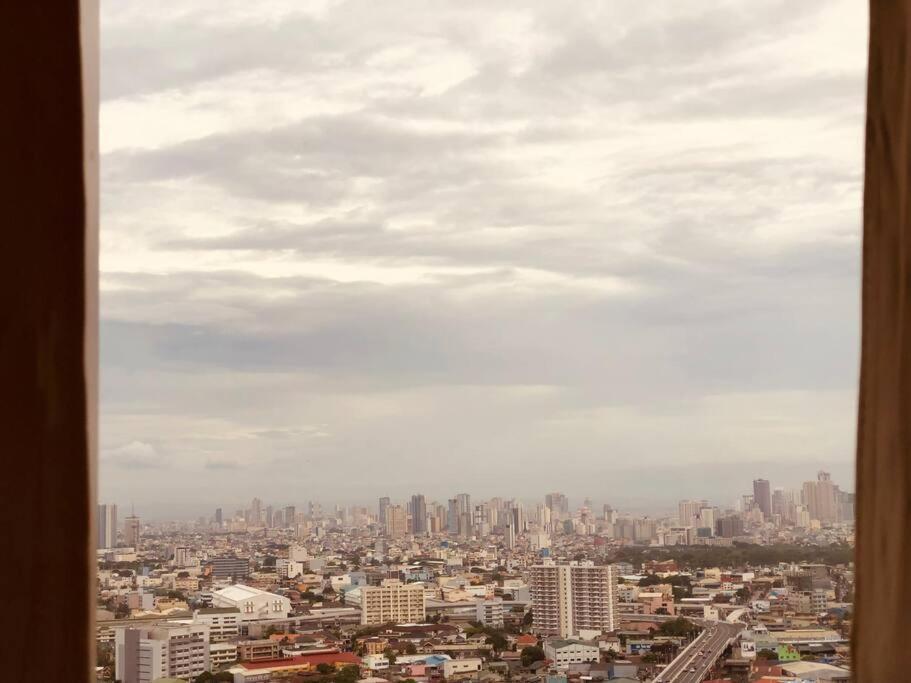 The Celandine By Dmci Homes Caloocan Bagian luar foto