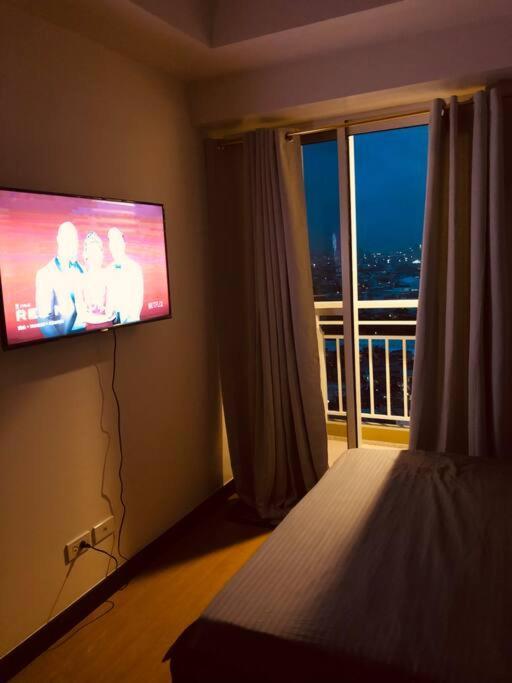 The Celandine By Dmci Homes Caloocan Bagian luar foto