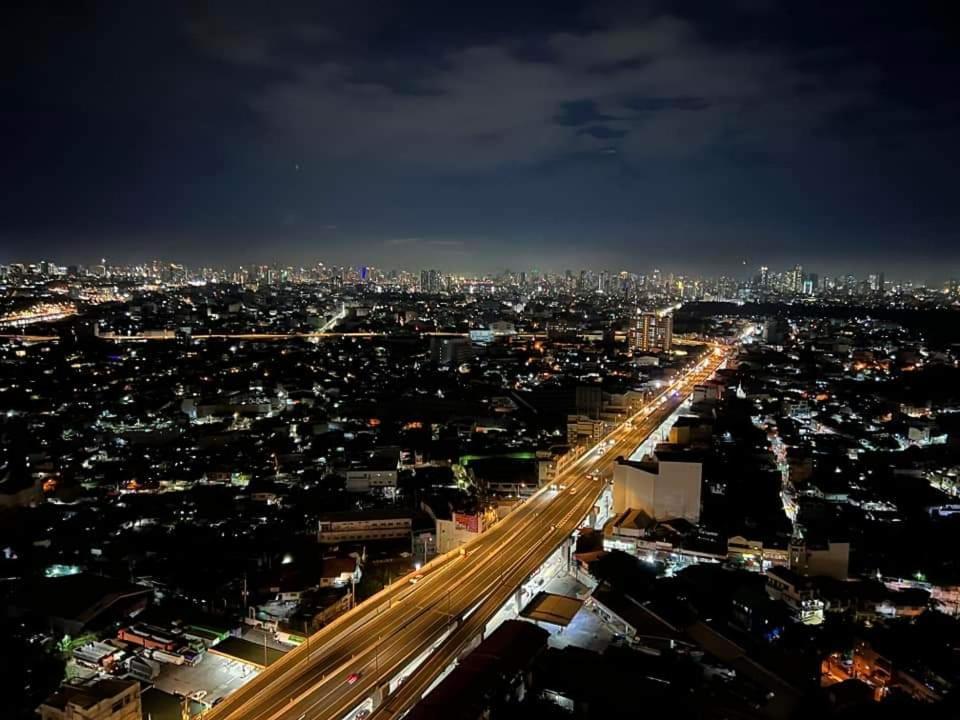 The Celandine By Dmci Homes Caloocan Bagian luar foto